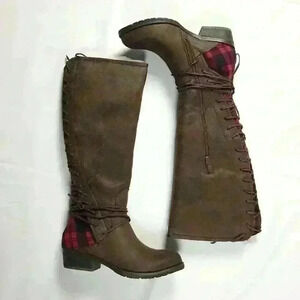 Very Volatile Marcelina Women’s Knee High Zip Boots